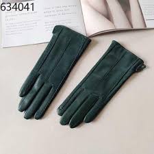 gloves in Spanish